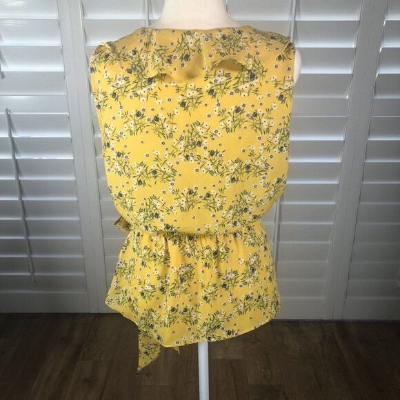 Max Studio Women's Yellow Floral Surplice Ruffle Peplum Top Tie at Waist Small - Picture 4 of 11